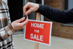 Selling Homes